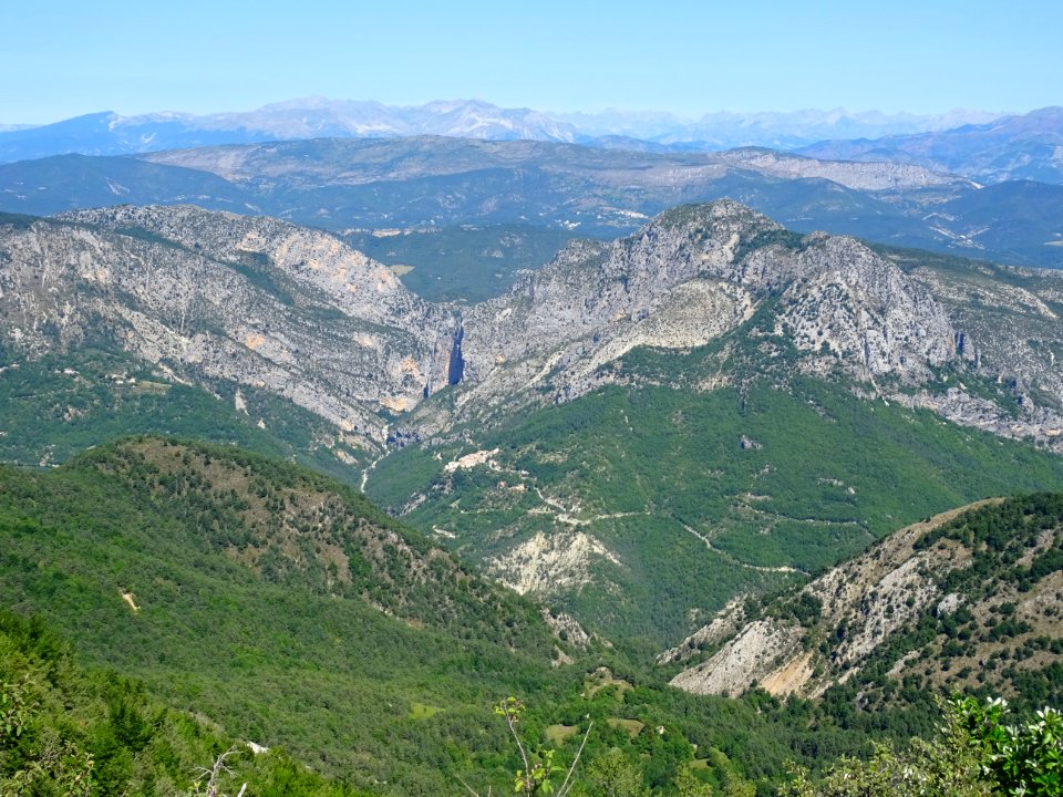 Paysage vers le nord, depuis le parking-point de vue, sur … 