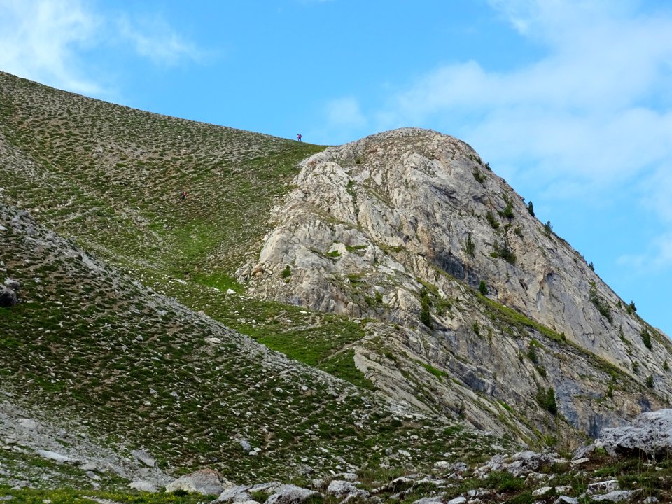 Le sentier pour monter vers le Pic d'Escreins ... prend so… 