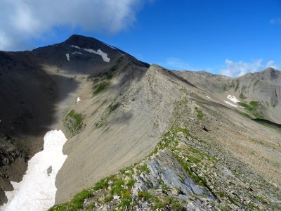 Sur la crête de la Dent, en montant au Pic de Mourre-Froid… 
