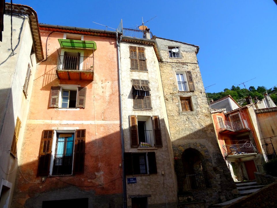 Maisons, rue de l'Estarnaou, Toudon, Alpes-Maritimes 