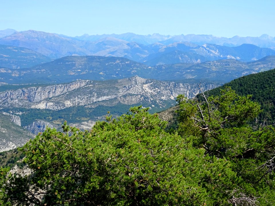 Paysage vers le nord, depuis le parking-point de vue, sur … 