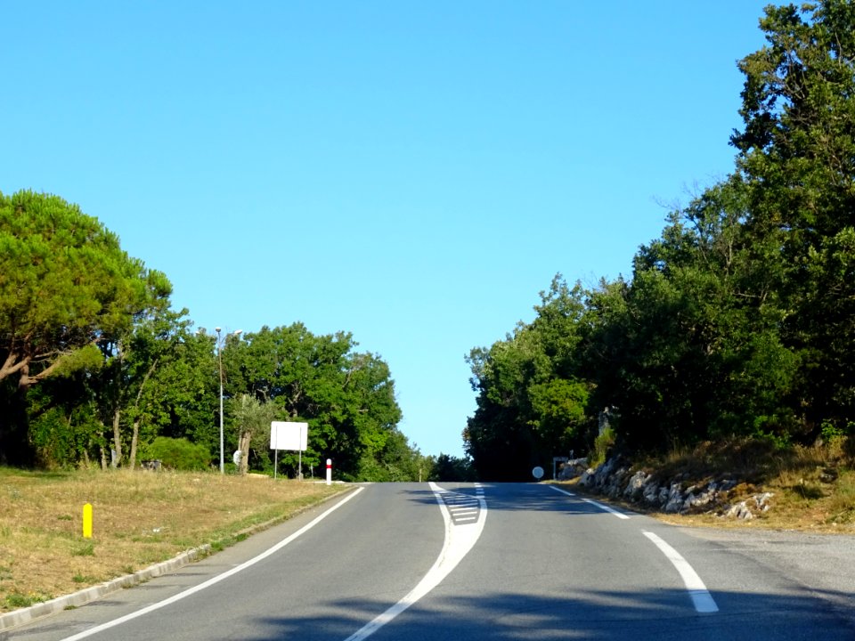 Sur la route Napoléon, au-dessus de Grasse, au Col du Pilo… 