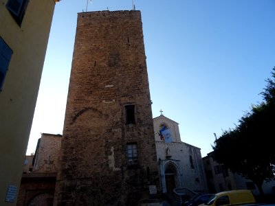 Tour sarrazine, Grasse, Alpes-Maritimes 