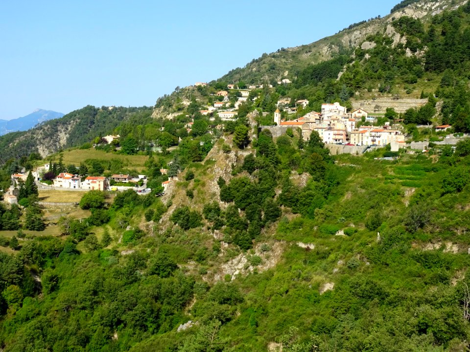 Vue vers Toudon, Alpes-Maritimes 