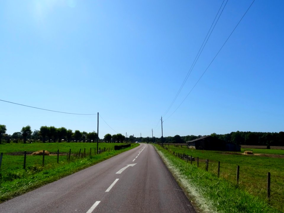 Sur la route avant d'arriver à Lieurey, Eure 