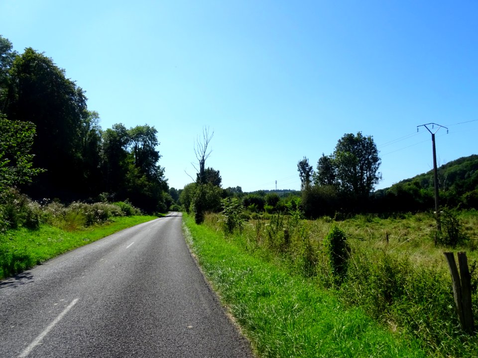 Sur la route entre Authou et Livet-sur-Authou, Eure 