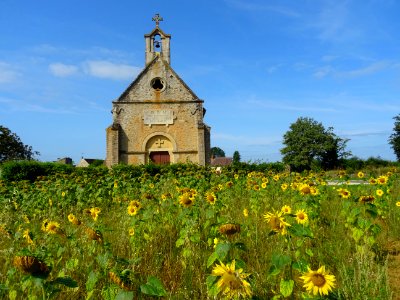 Chapelle Saint-Edmé, Sainte-Amélie et Saint-Charles, commu… 