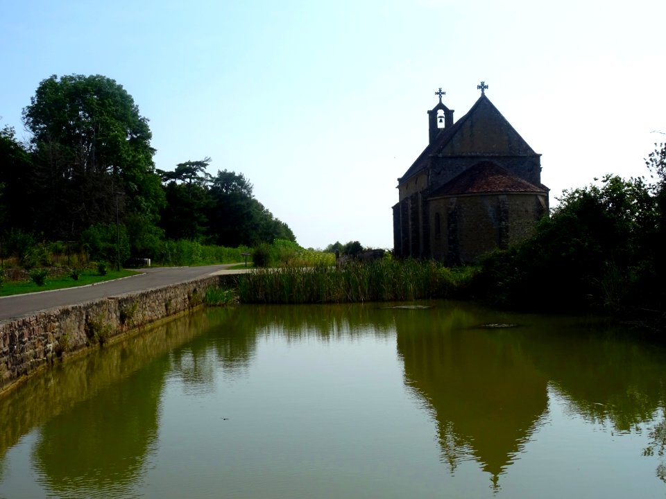 Chapelle Saint-Edmé, Sainte-Amélie et Saint-Charles, commu… 