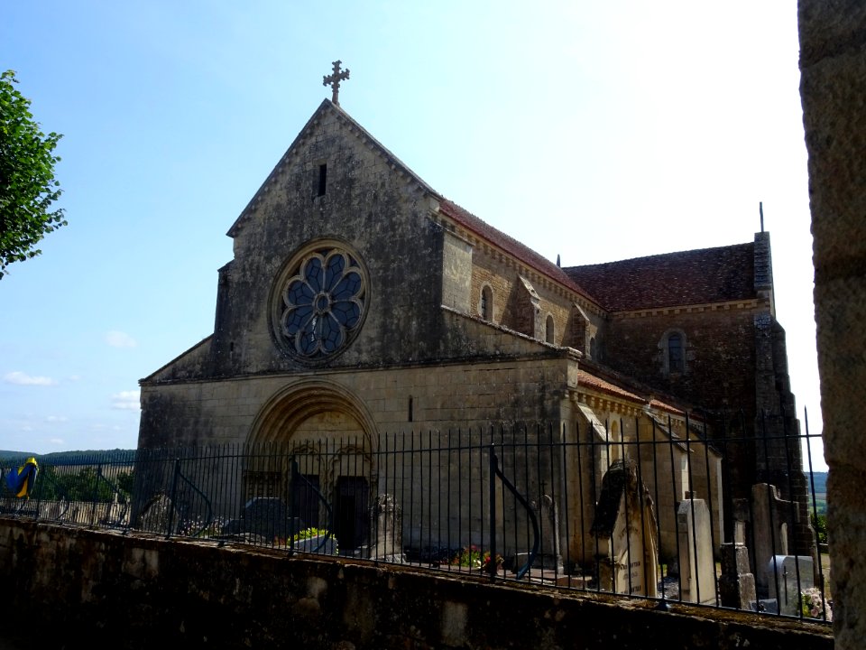 Collégiale Notre-Dame de Montréal, Montréal, Yonne 