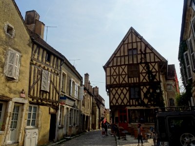 Maisons à colombages, Noyers-sur-Serein, Yonne 