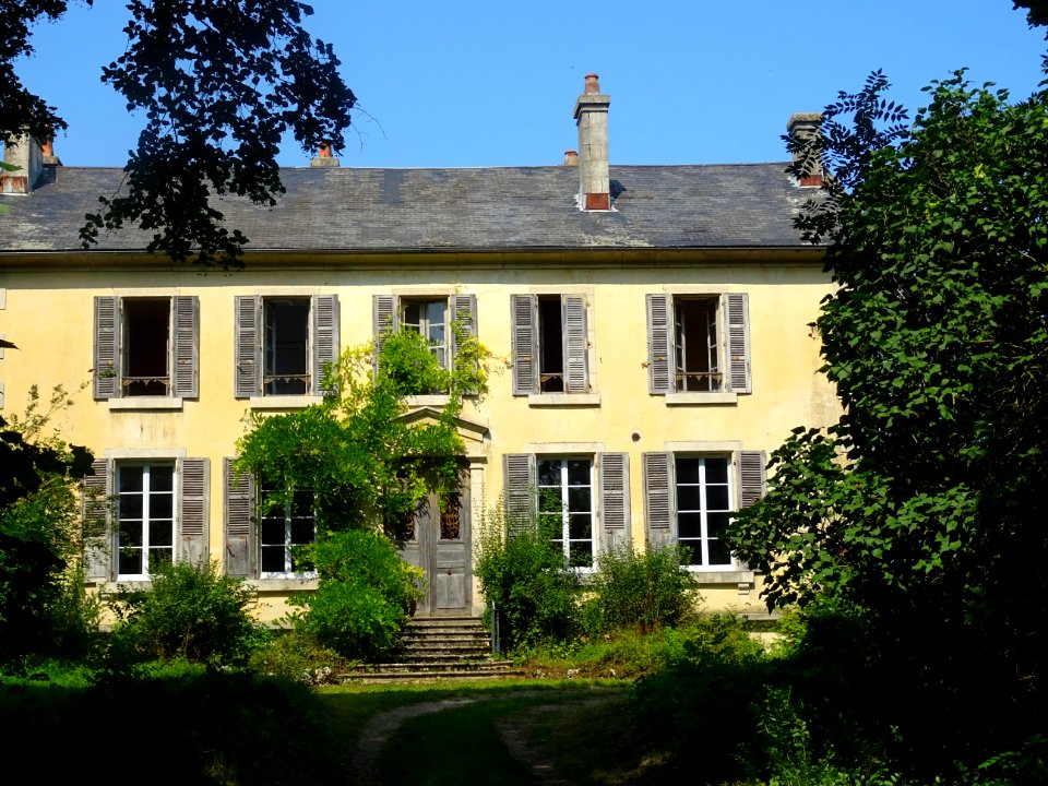 Belle demeure, après Laignes, Côte-d'Or 