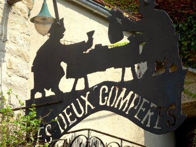 Enseigne Les Deux Compères, Montréal, Yonne 