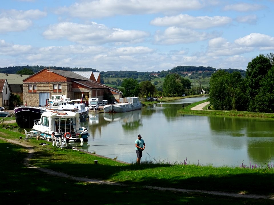 Canal de Bourgogne, avant Venarey-les-Laumes, Côte-d'Or 