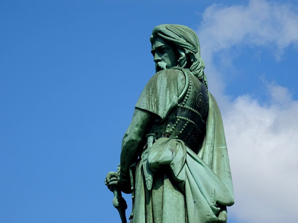 Statue de Vercingétorix, Alise-Sainte-Reine, Côte-d'Or 