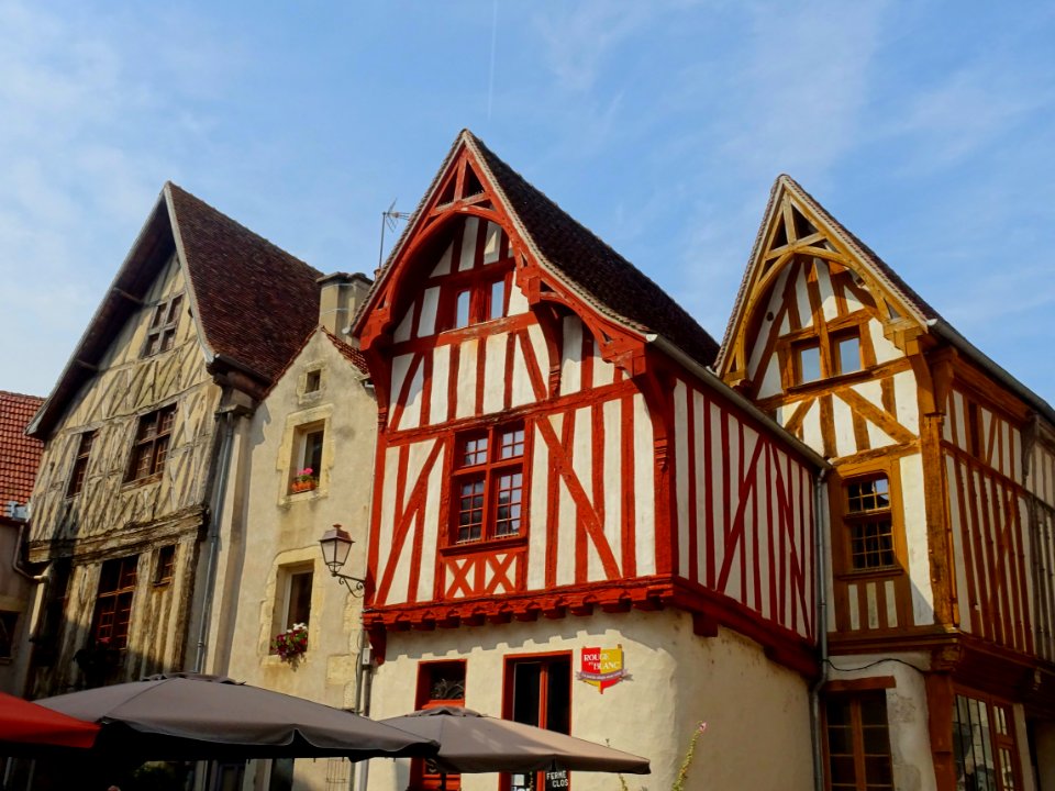 Maisons à colombages, Noyers-sur-Serein, Yonne 