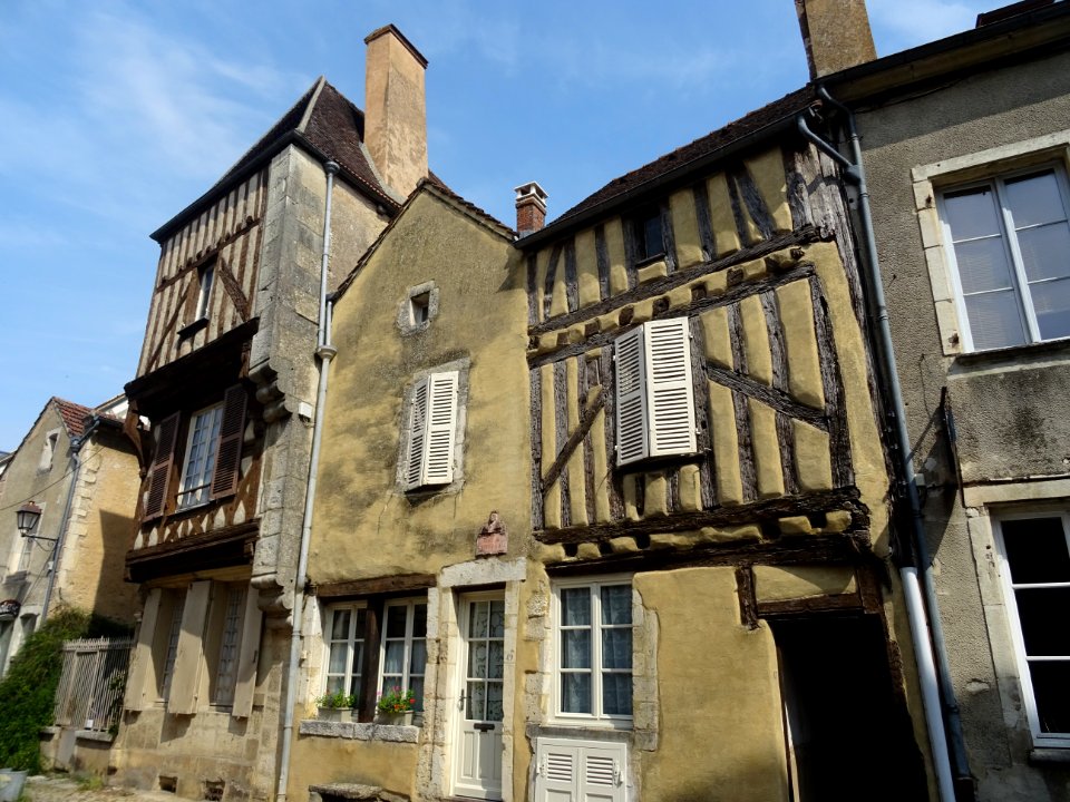 Maisons à colombages, Noyers-sur-Serein, Yonne 