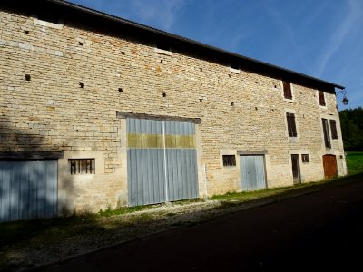 Corps de ferme à la sortie de Neuilly-sur-Suize, Haute-Mar… 