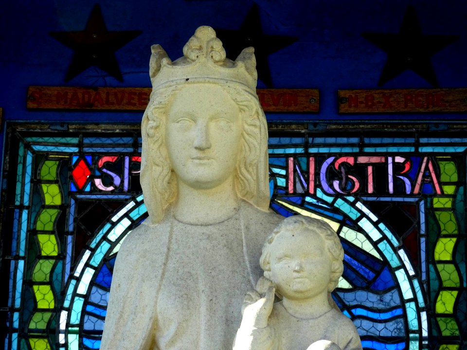 Petit oratoire Notre-Dame d'Espérance, Montplonne, Meuse 