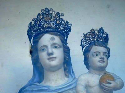 Statue vierge à l'enfant chapelle-oratoire Notre-Dame-de-l… 