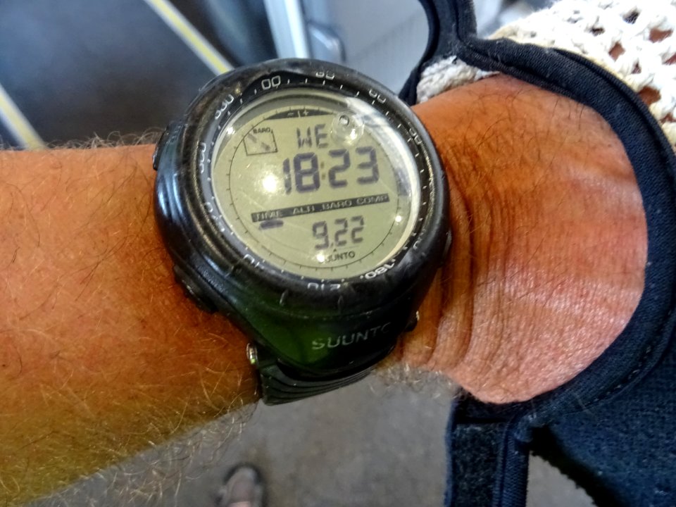 Il est 18H23, le TER sur le quai de la gare est à l'heure … 