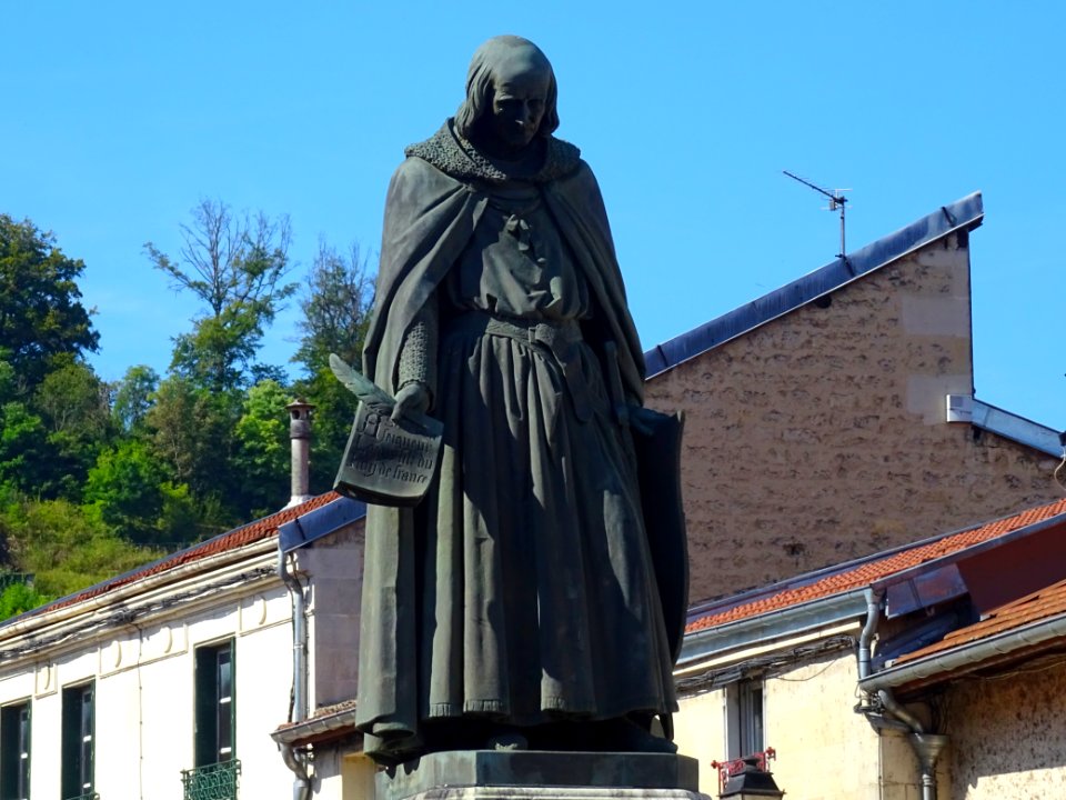 Statue de Jehan Sire de Joinville 1224-1317, Joinville, Ha… 