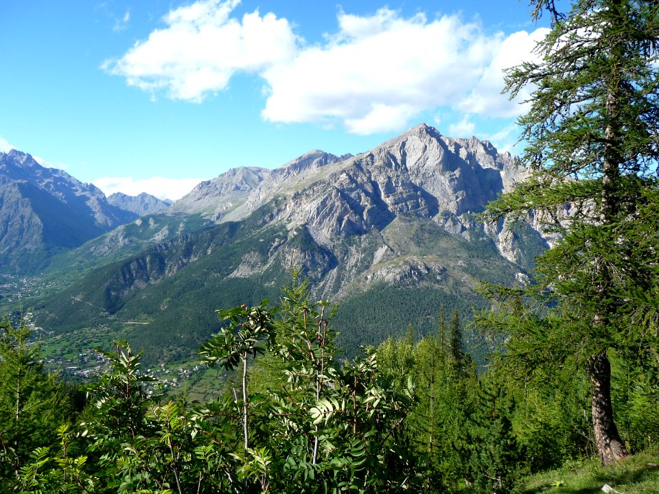 Montbrison, Condamine, Clochers de Clouzis 
