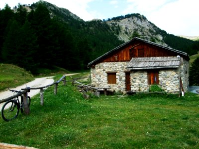 Chalet Au point du Jour et mon VTT photo