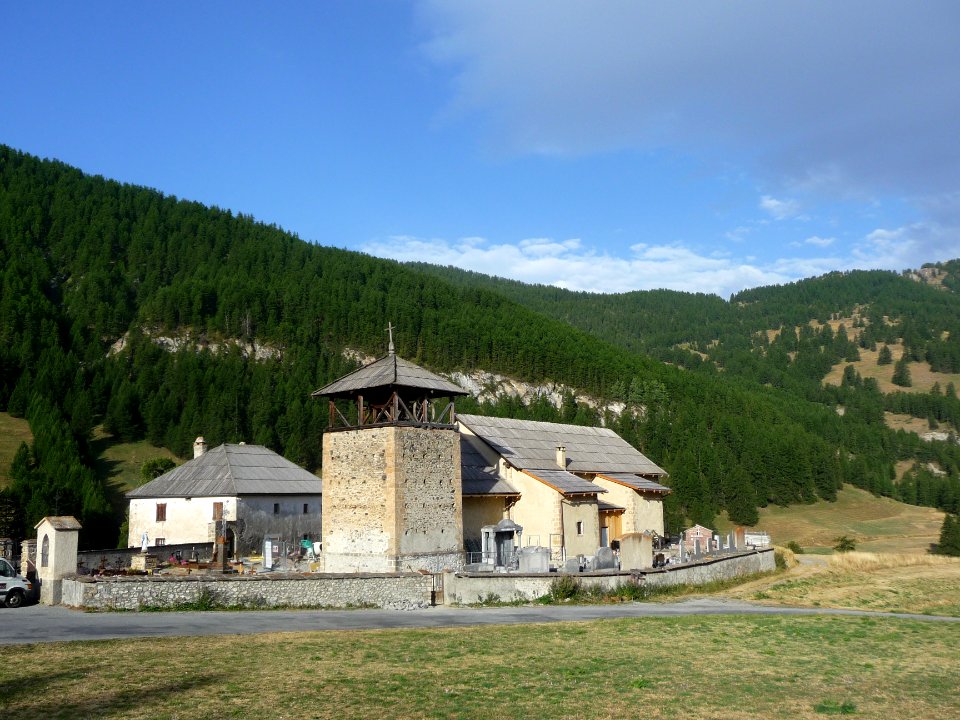 L'église Saint-Romain à Molines-en-Queyras, Hautes-Alpes 