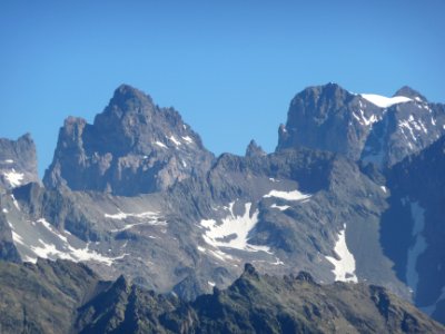 Au zoom, le Pic Sans Nom, Le Mont Pelvoux 