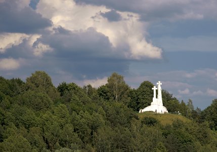 422 vilnius Three Crosses Hill 