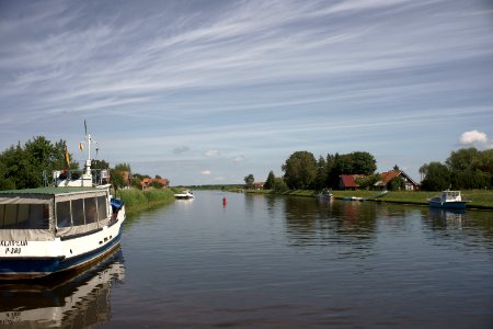 14 nida Mengė 