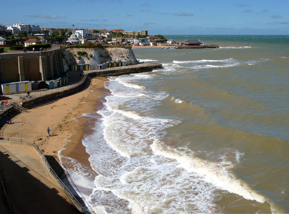 303 kent Viking Bay, Broadstairs 