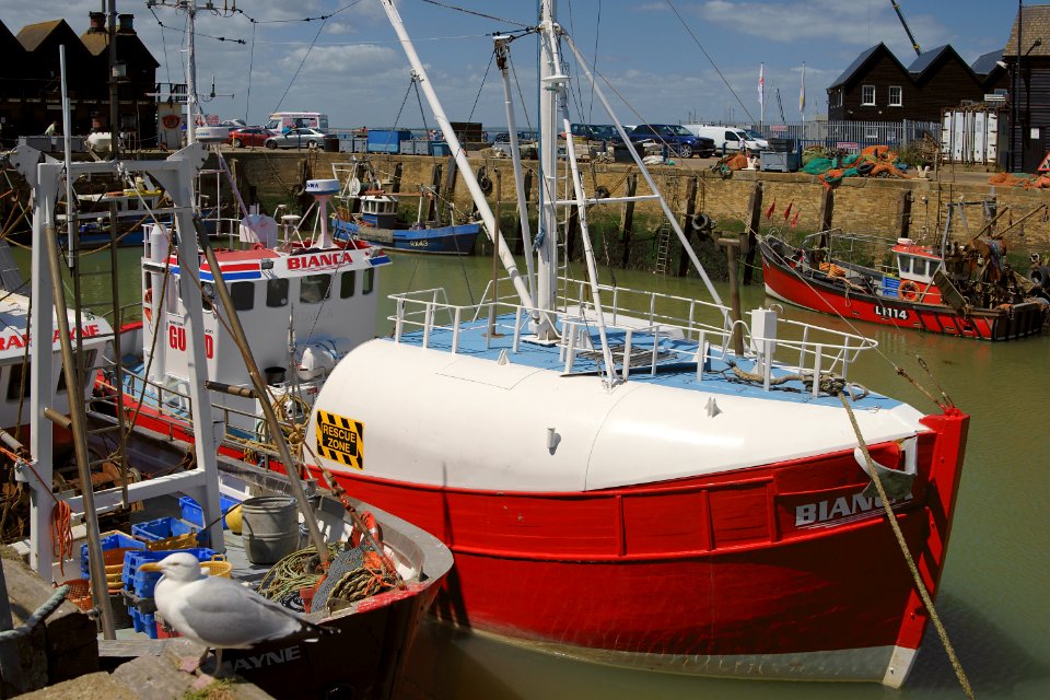 280 kent Whitstable Harbour 