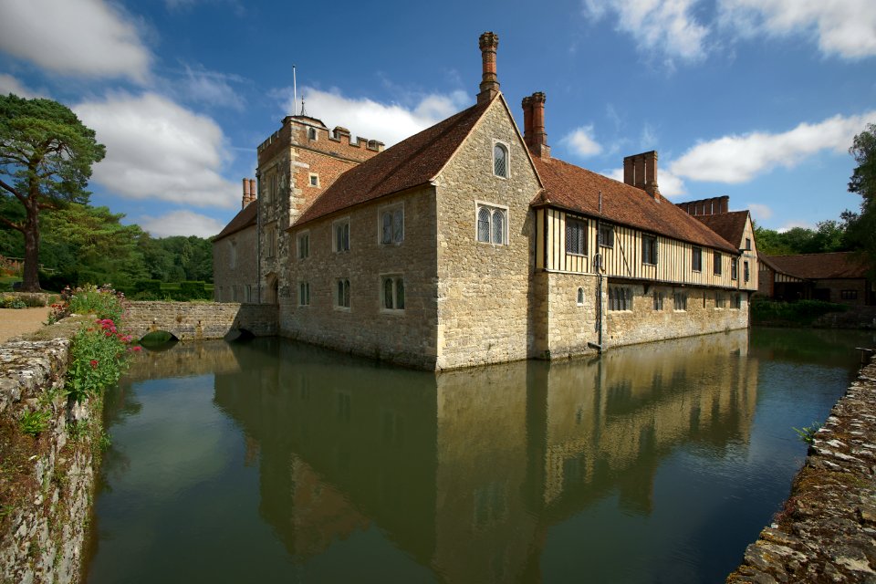 275 kent Ightham Mote photo