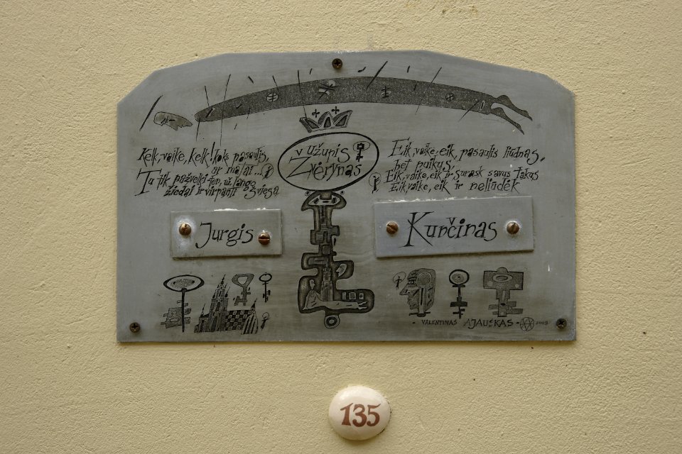 302 vilnius Literatų gatvė project Plaque 135 