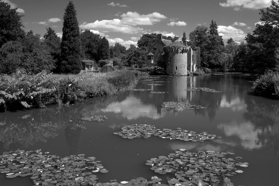 243 kent Scotney Castle bw photo