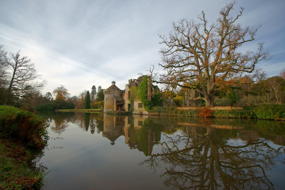 222 kent Scotney Castle photo