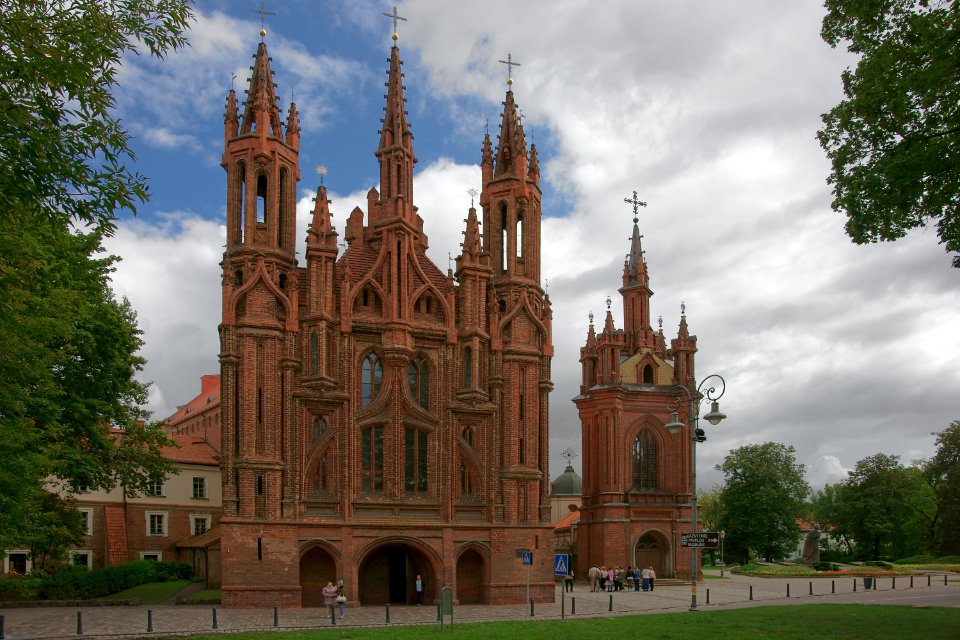 188 vilnius St Ann Church 