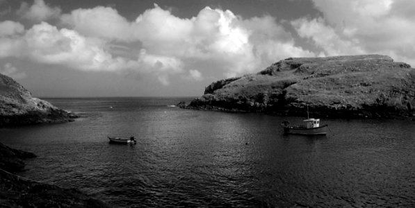 05 pembrokeshire Abercastle bw v2 