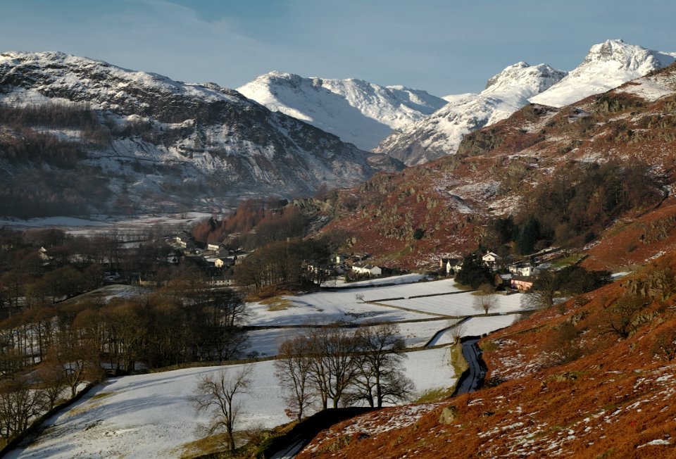 68 lake district Langdale Pikes photo