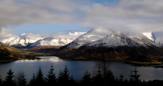 04 highlands Five Sisters of Kintail photo