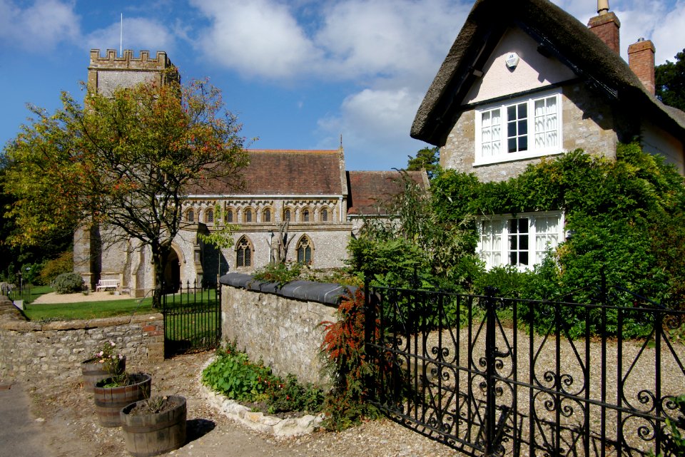 04 devon Hawkchurch Church 
