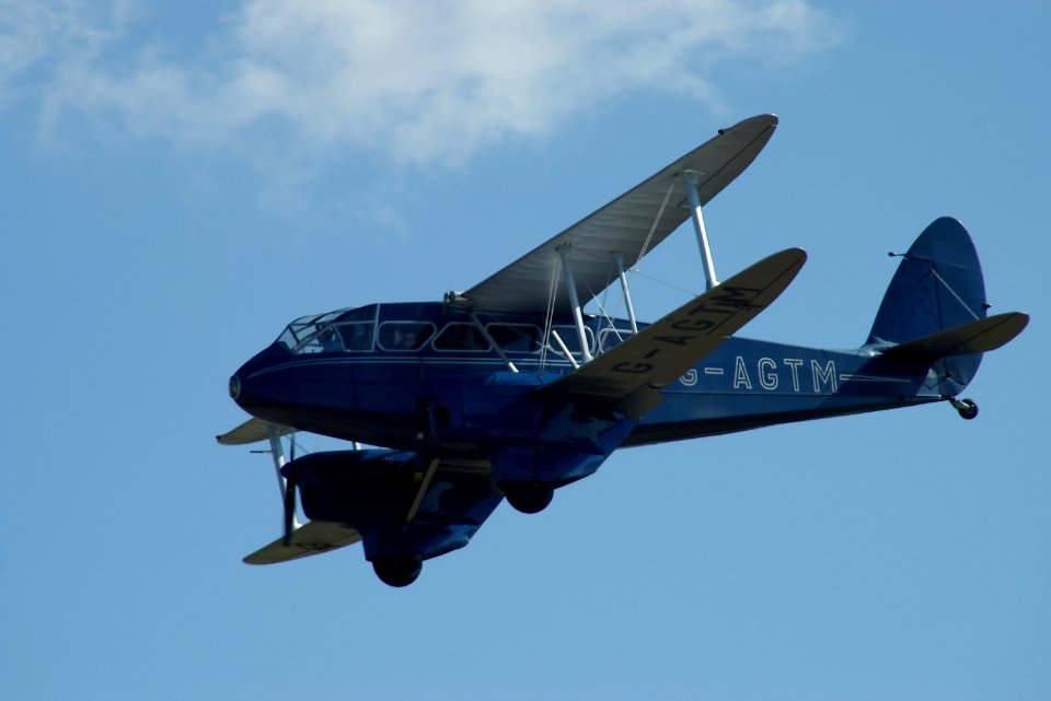01 action De Havilland Rapide 