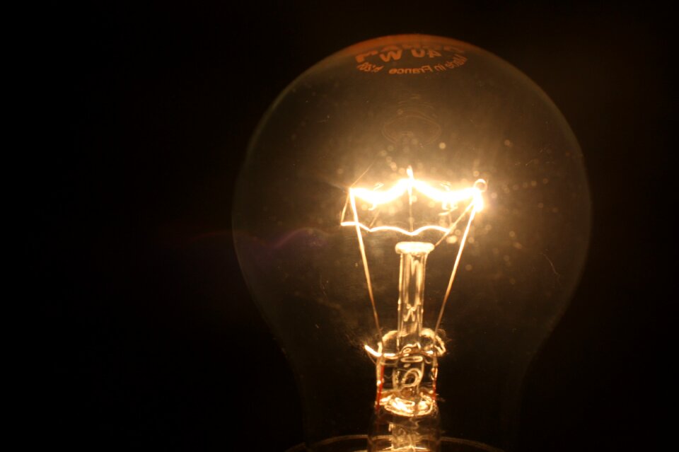 Lighting pear disappearing