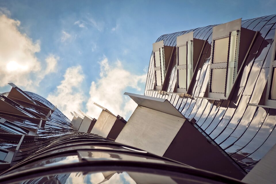 Skyscraper facade art