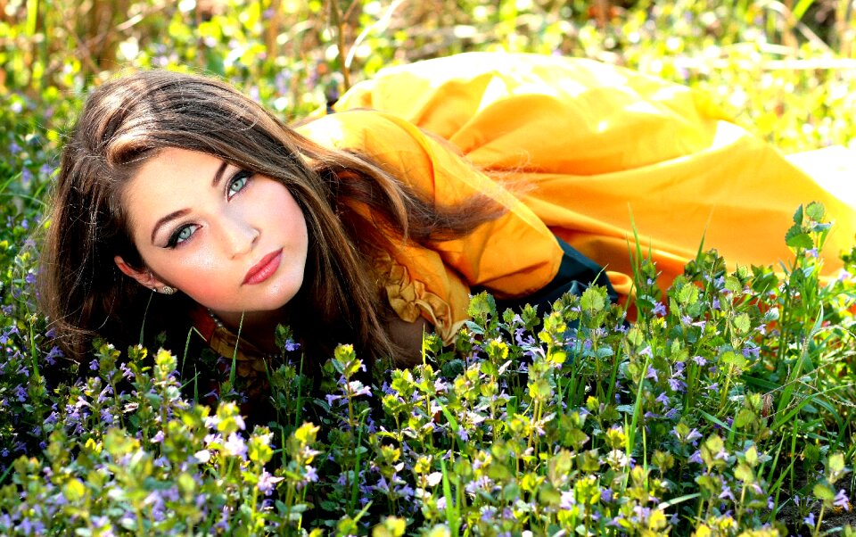 Flowers blonde beauty