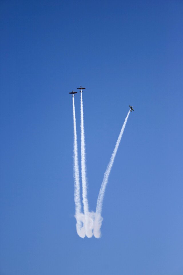 Sky plane smoke