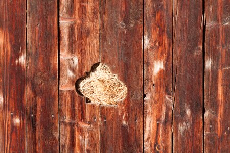 Grain ornament opening