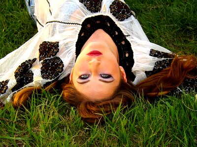 Grass blue eyes traditional