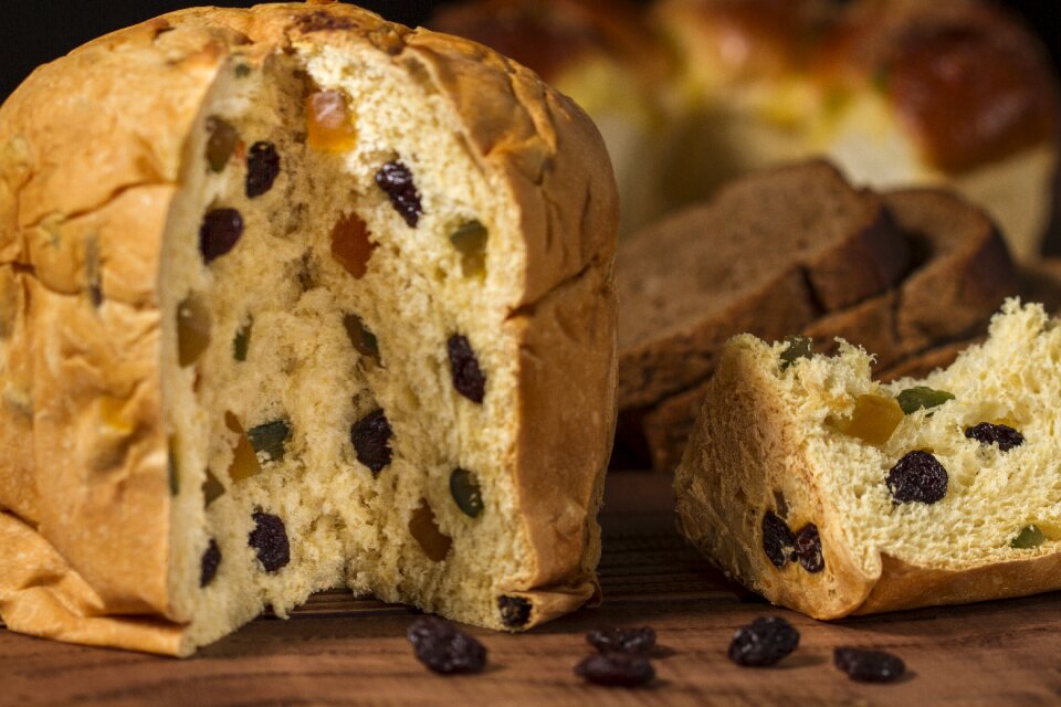 Bread raisins food